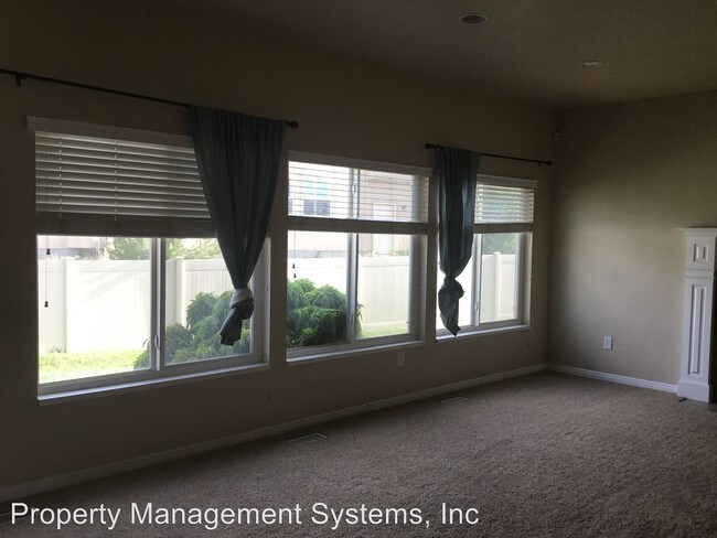 Building Photo - 5929 W Cliff Rose Ct