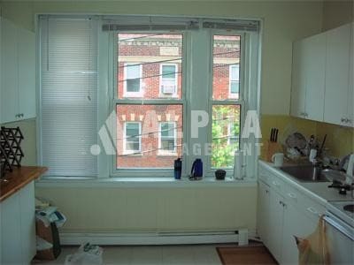 Building Photo - 208 Winthrop Rd