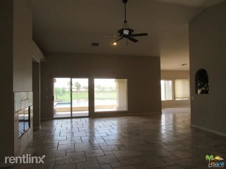 Foto del edificio - 3 br, 3 bath House - 45327 Crystal Springs Dr