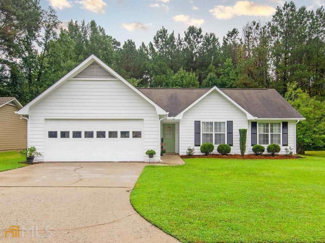 Primary Photo - 345 Cornwallis Way