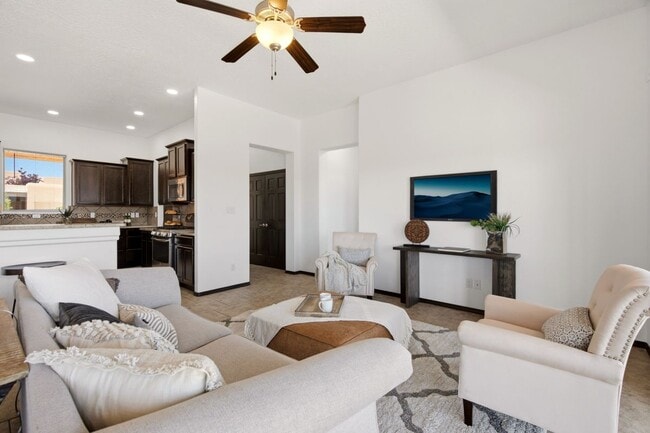 Foto del edificio - 6102 Pecos Trail Dr