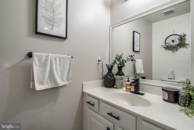 Foto del edificio - 326 Cattail Ct