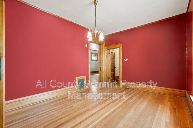 Foto del edificio - 1346 N Williams St