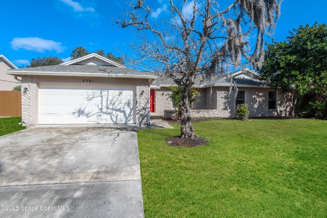 Foto del edificio - 2291 Macedo Rd NE