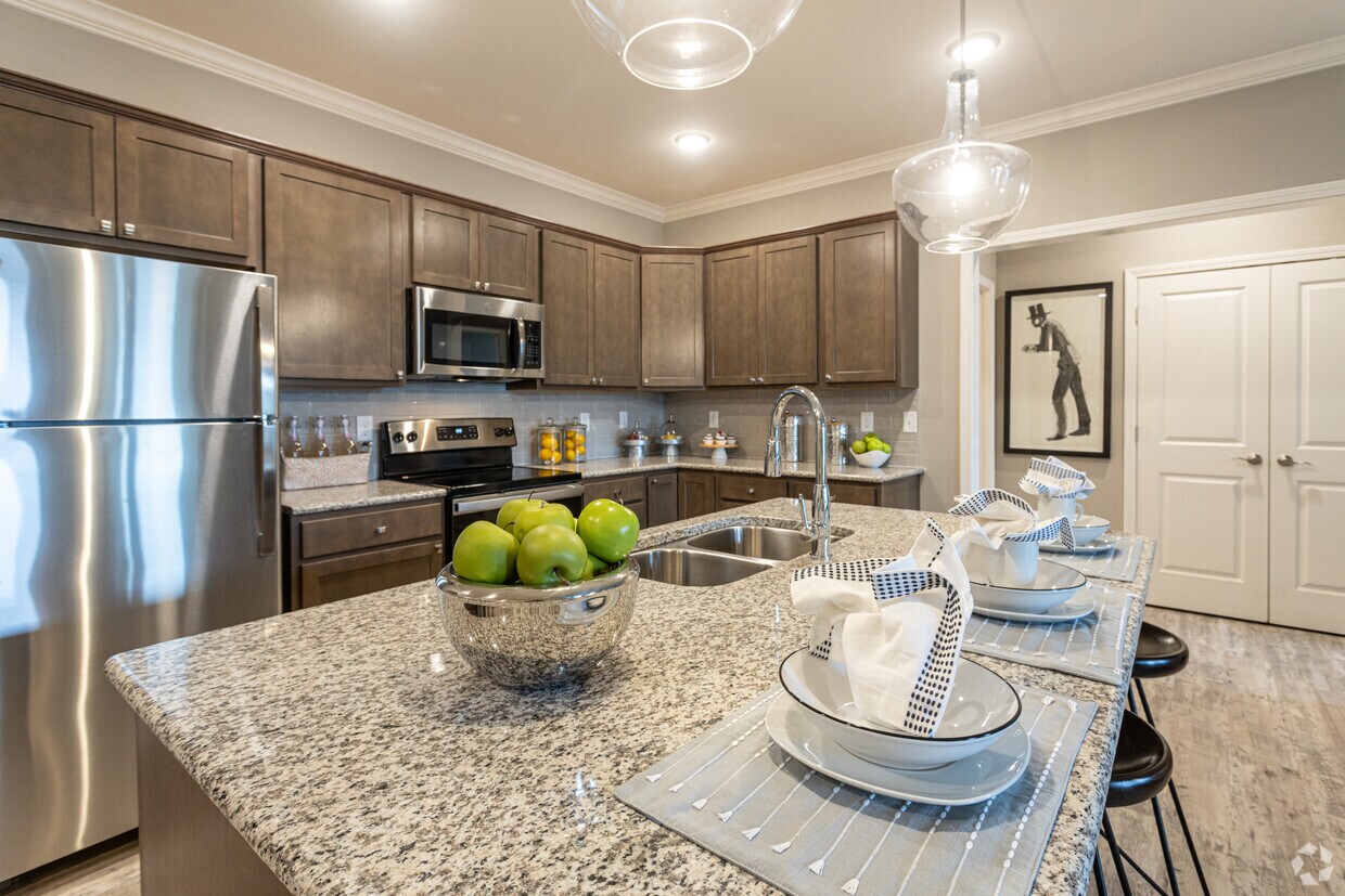 Latitude 37 Apartments Apartments 299 Squires Cir Lexington, KY