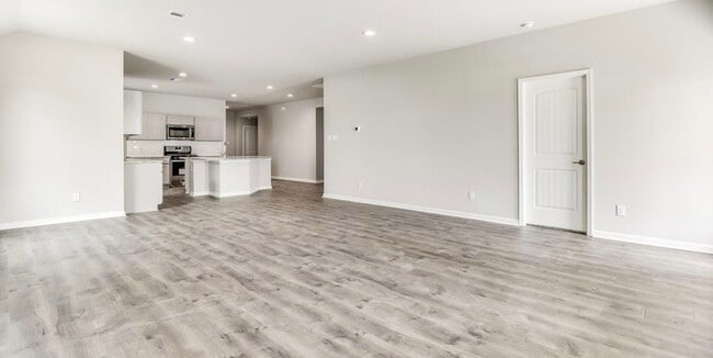 Building Photo - 132 Lucille Dr