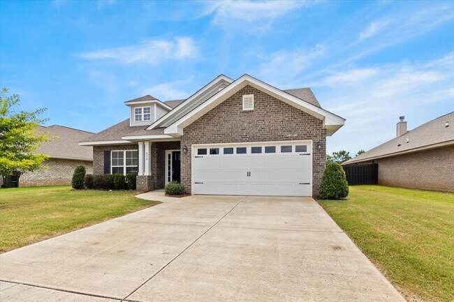 Foto del edificio - 292 Abercorn Dr