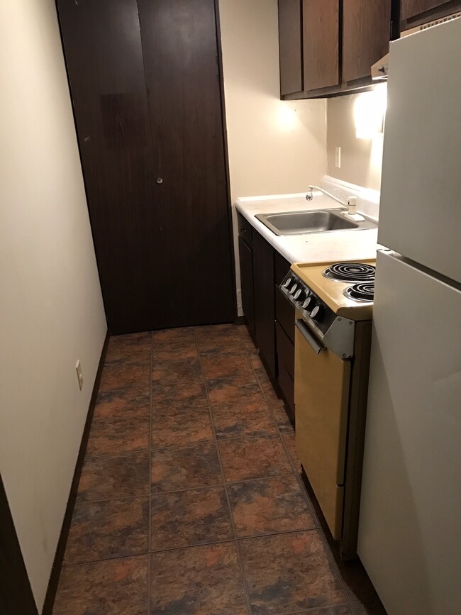 Foto del edificio - 881 1st St NE