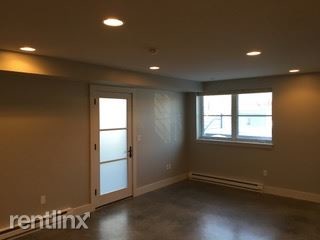Building Photo - Studio, 1 bath Apartment - 8 1/2 East Beall