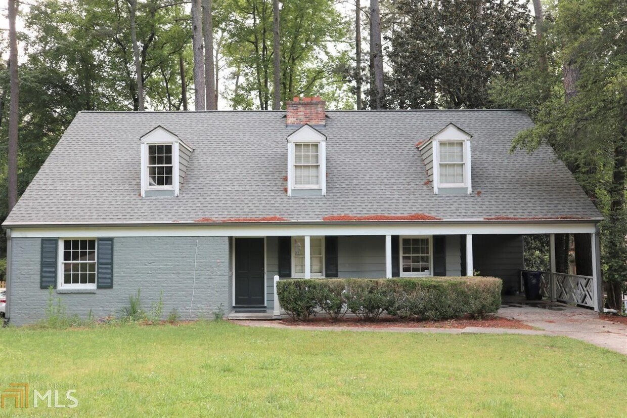 Primary Photo - 962 Clifton Rd