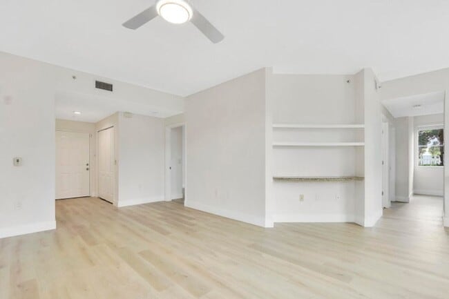 Building Photo - 11037 Legacy Blvd