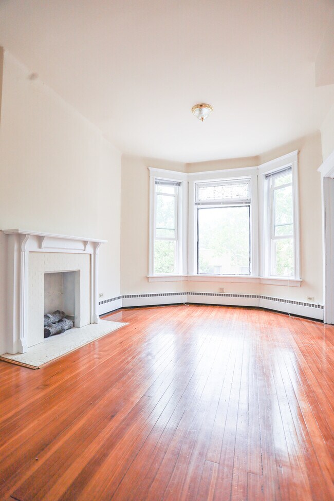 Foto del edificio - 3507 N Seminary Ave