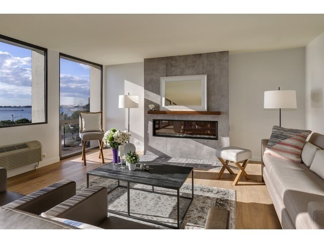 Foto del edificio - 1240 N Lake Shore Dr