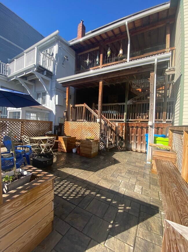 Patio trasero - 58 Albany St