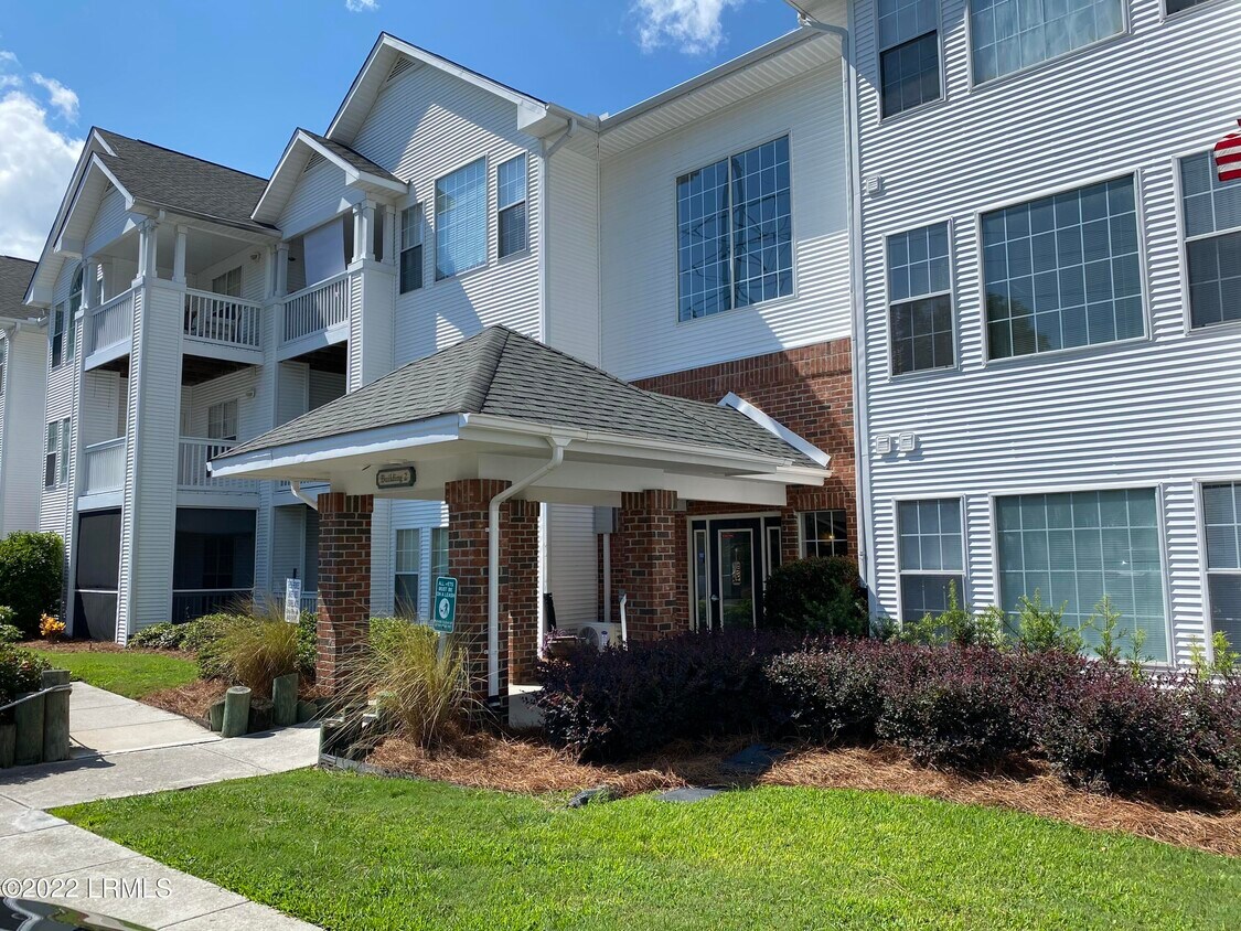 1231 Ladys Island Dr Unit 216, Port Royal, SC 29935 Condo for Rent in