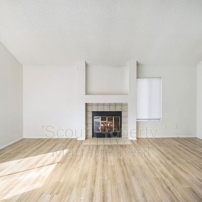 Building Photo - 27099 Rainbow Creek Dr