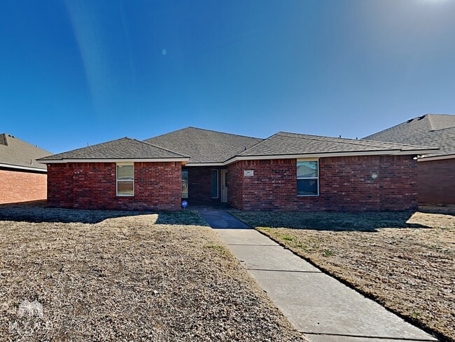 Building Photo - 804 N Belmont Ave
