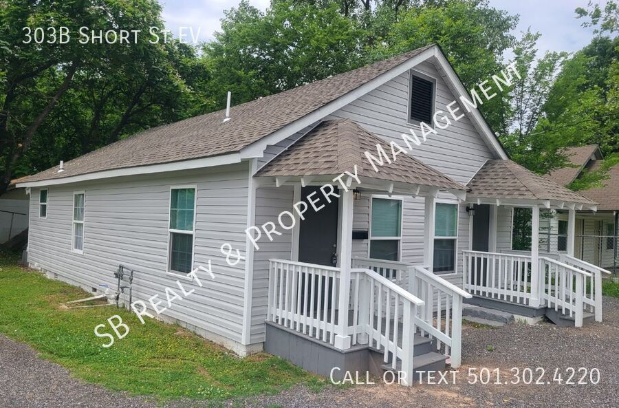 Primary Photo - 303B Short St EV-
