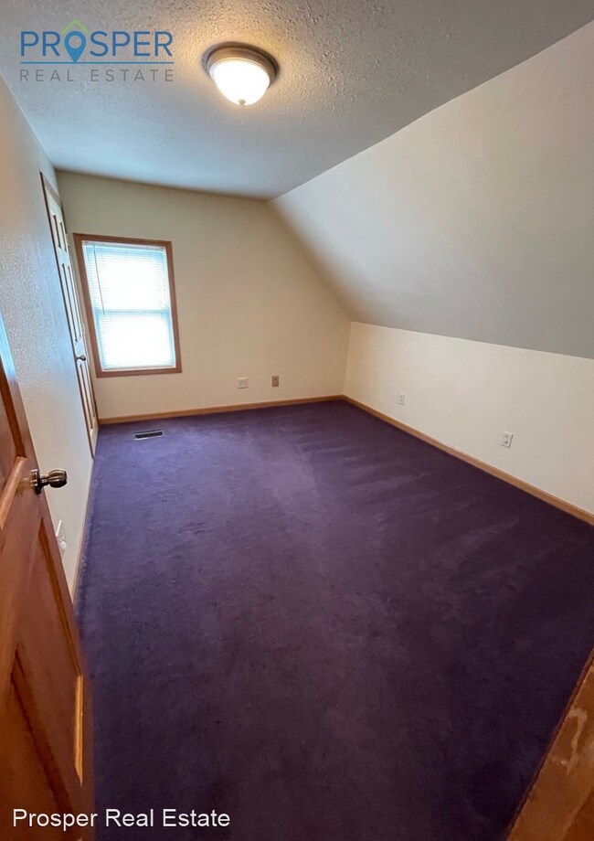 Foto del edificio - 4 br, 2 bath House - 491 Bartlett Avenue