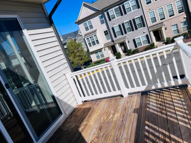 Foto del edificio - 9035 Connor House Rd