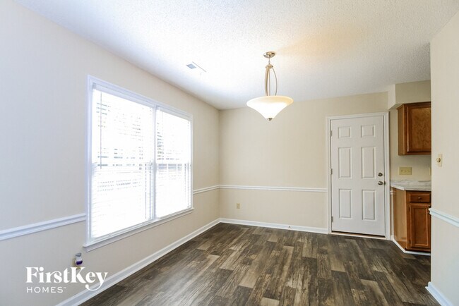 Foto del edificio - 568 Covington Ridge Rd