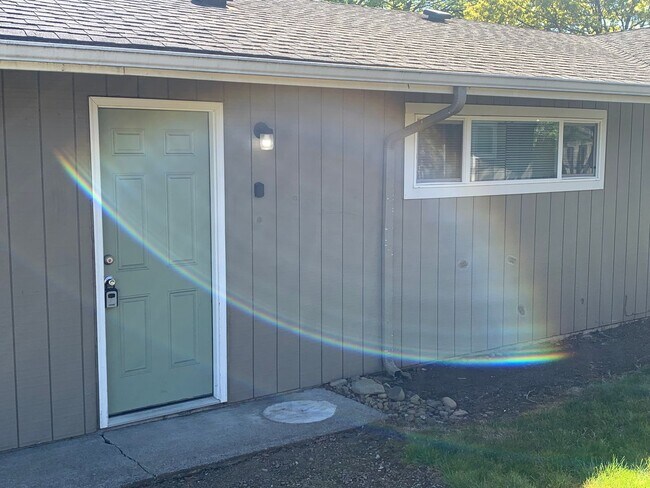 Photo - Sh400-402 Apartment