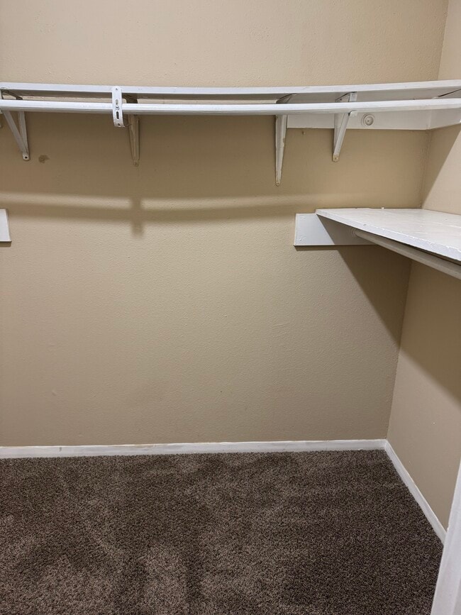 Foto del edificio - 3923 Tanglewilde St