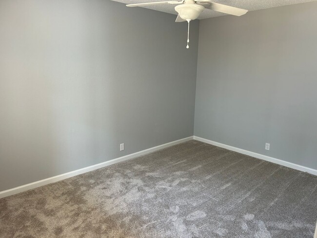 Building Photo - Beautiful Two Bed Two Bath Discovery Bay Home