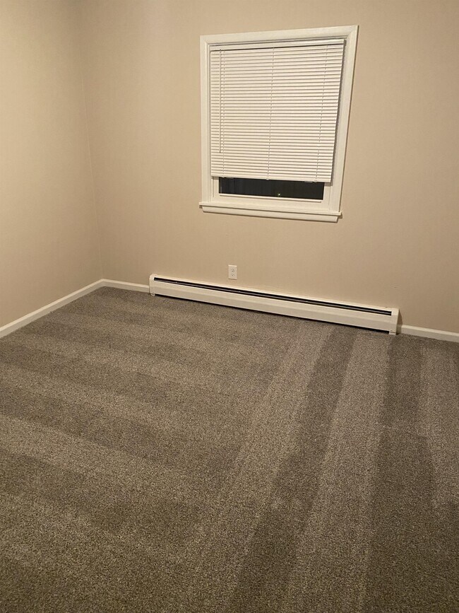 Foto del edificio - 3024-3050 W Iona Terrace