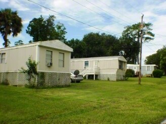 Primary Photo - Whispering Pines Community