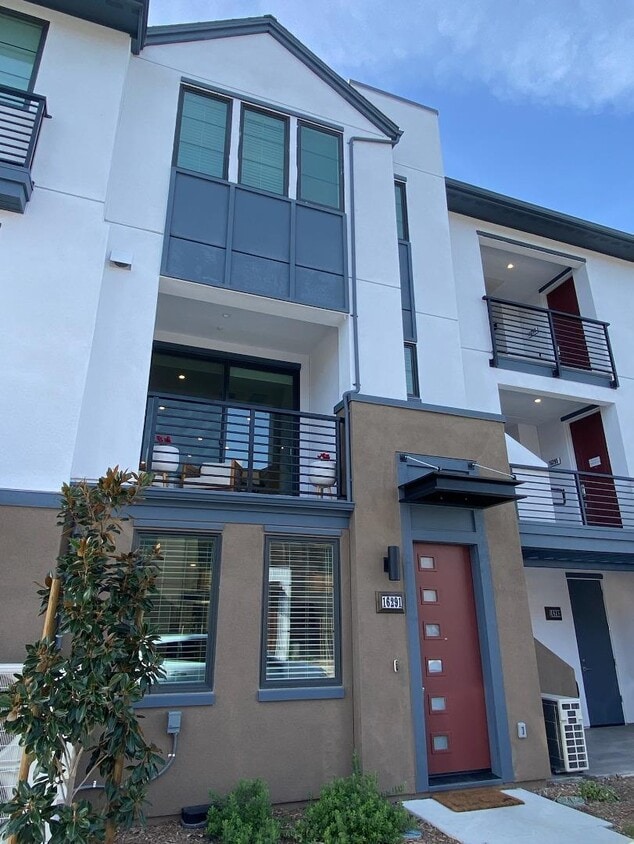 16291 Gellatt Ct, Los Gatos, CA 95032 Townhome Rentals in Los Gatos