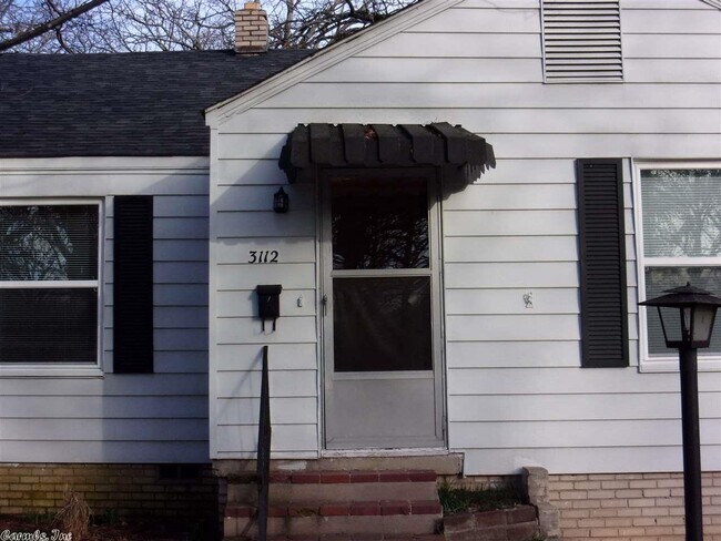 Building Photo - 3112 N Olive St