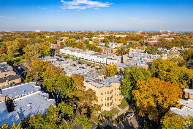 Aerial Photo - 2054 W Arthur Ave