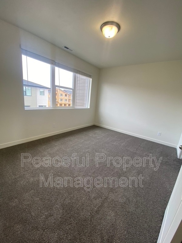 Building Photo - 1036 W 530 S