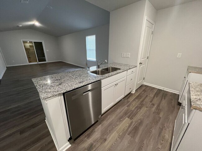 Foto del edificio - 4034 Highland Ave