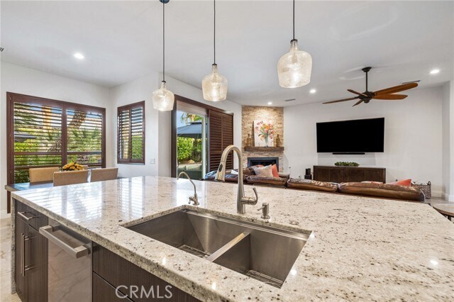 Foto del edificio - 44450 Grand Canyon Ln
