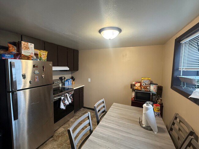 Foto del edificio - 1521 S 33rd St