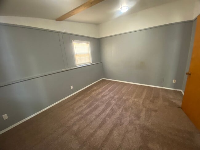 Foto del edificio - LONG TERM LAKEFRONT RENTAL 1B/1B  Apartment Camdenton Area