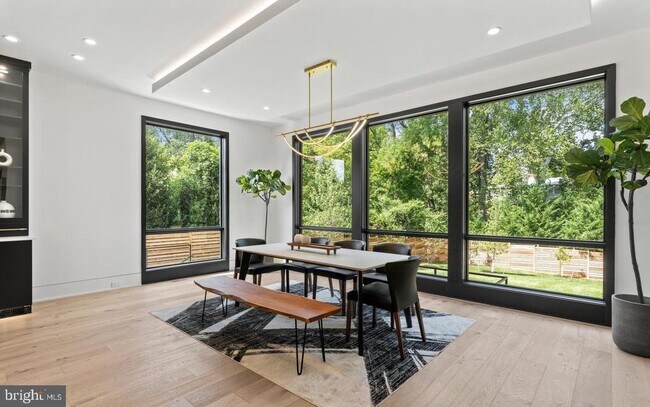 Foto del edificio - 1138 Basil Rd
