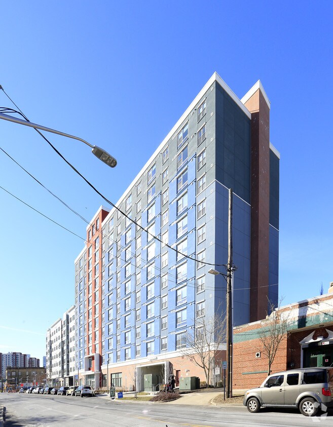 Building Photo - Metro Green Residences