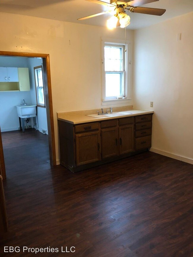Foto del edificio - 2 br, 1 bath House - 111 Orchard Street