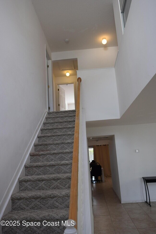 Building Photo - 501 Tortuga Way