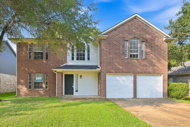 Building Photo - 1818 Oak Ridge Dr
