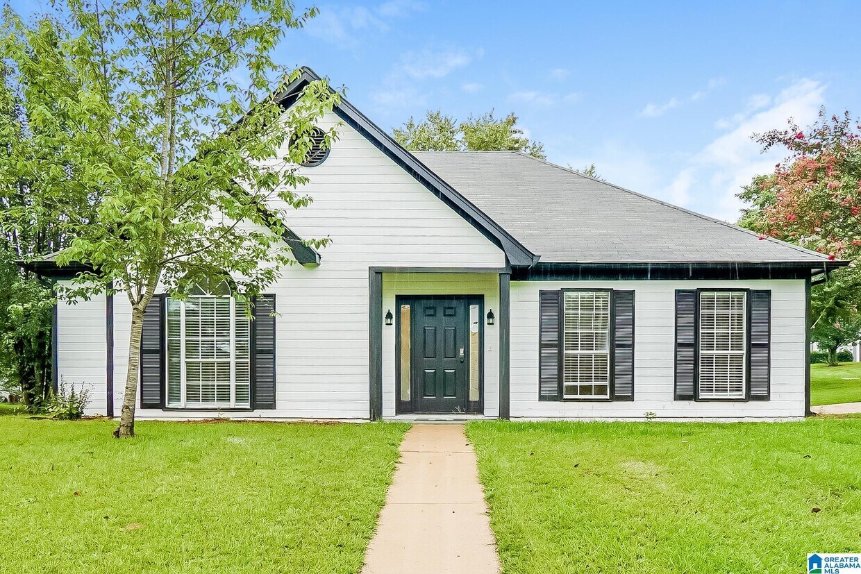 215 Dolphin Ct, Alabaster, AL 35007 House Rental in Alabaster, AL