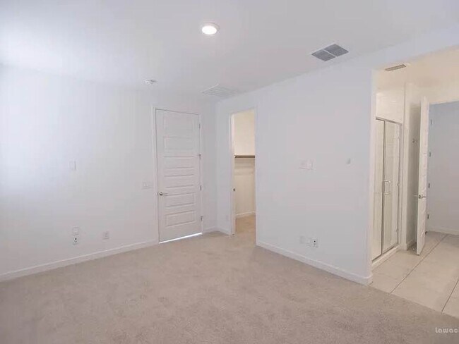 Building Photo - House for Rent in Phoenix