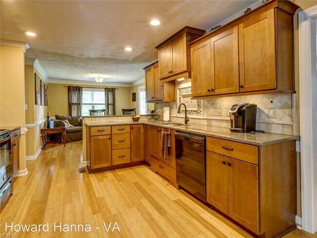 Foto del edificio - 4 br, 2.5 bath House - 1021 Back Road