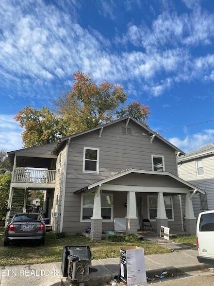 Photo - 1602 Dora St House