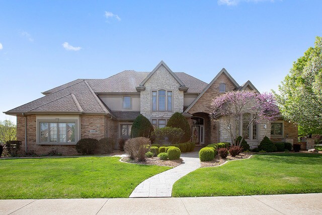Primary Photo - 23054 Sun River Dr