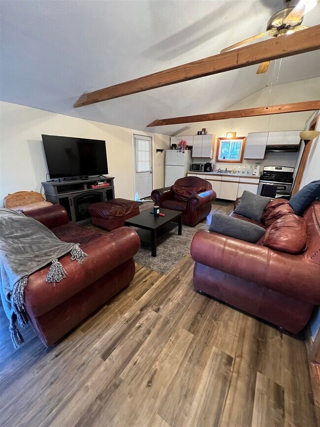 Building Photo - 62 O'Connor Rd