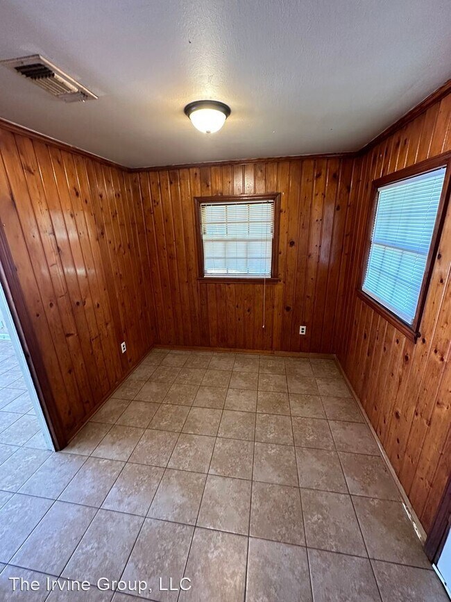 Foto del edificio - 3 br, 1 bath House - 1809 Midway Street